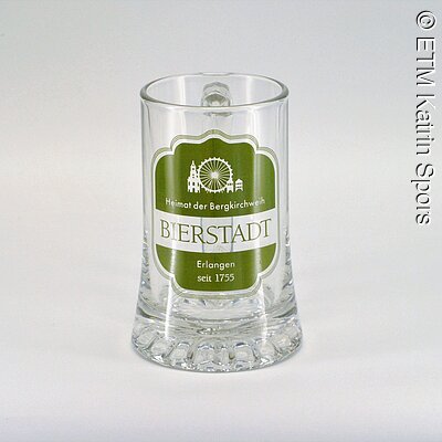 Bierkrug - Glas | 4,50 € | Bierkrug aus Glas mit grünem Druck "Bierstadt"