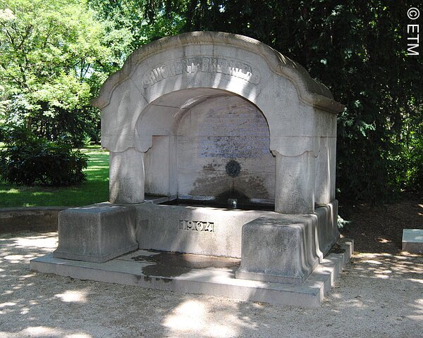 Rückert Brunnen im Schlossgarten