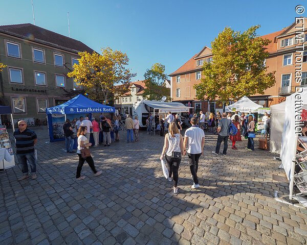 Erlanger Herbst - Tourimusmesse am Marktplatz