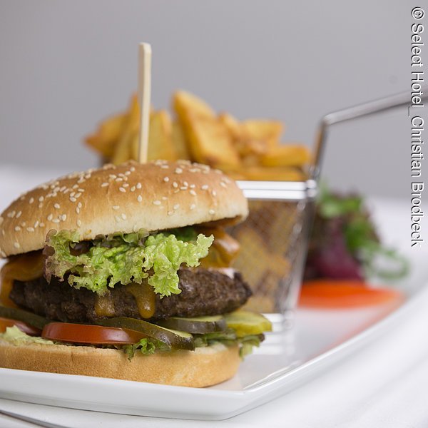 Burger Brasserie Apart Select Hotel